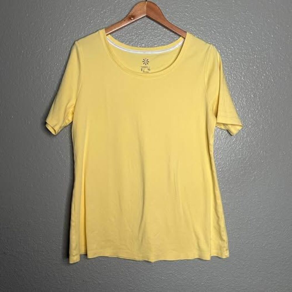 Isaac Mizrahi essentials yellow short sleeve tee large